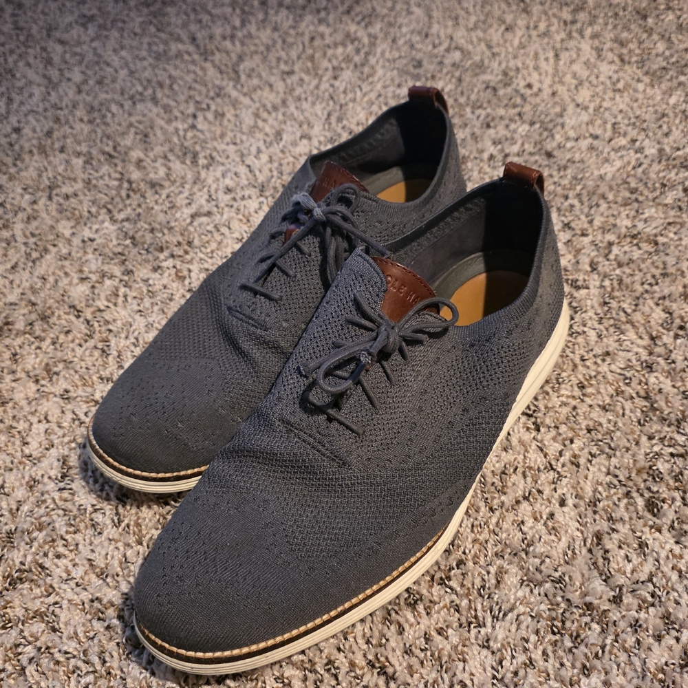 Men's Knit Lace-Up Casual Shoes - Dark Gray with White Sole